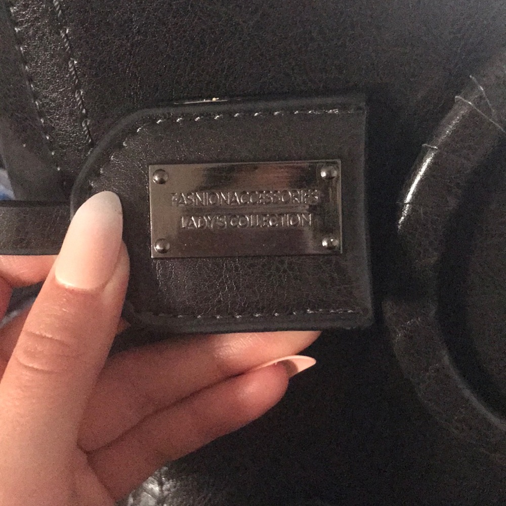 Fashion Accessories Lady’s Collection Bag - Picture 3 of 3
